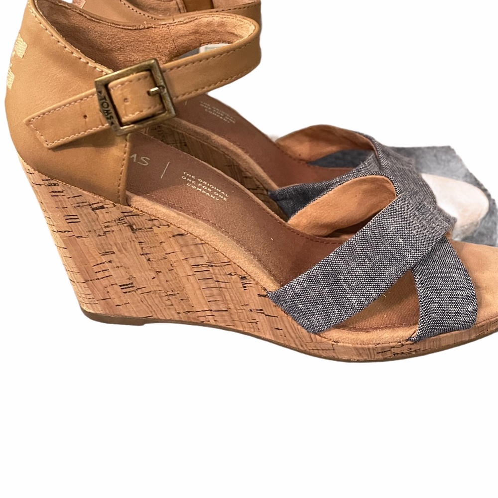 Toms Tan and Gray Wedges - Picture 3 of 10